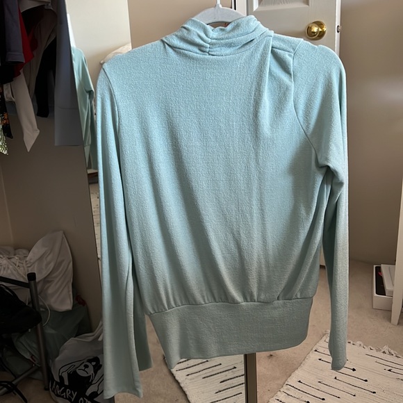Light Blue Blouse NWT - Picture 3 of 3